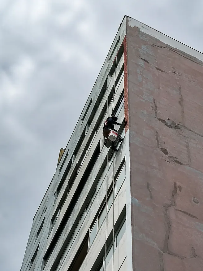 Fachada durante a recuperação